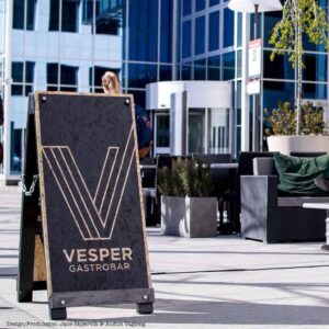 Vesper Bar Signal at Dronning Eufemia